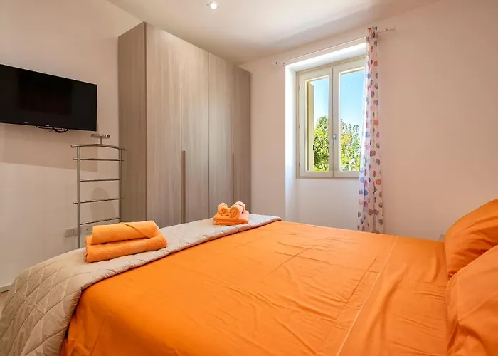 Nura's - Antonio Apartman